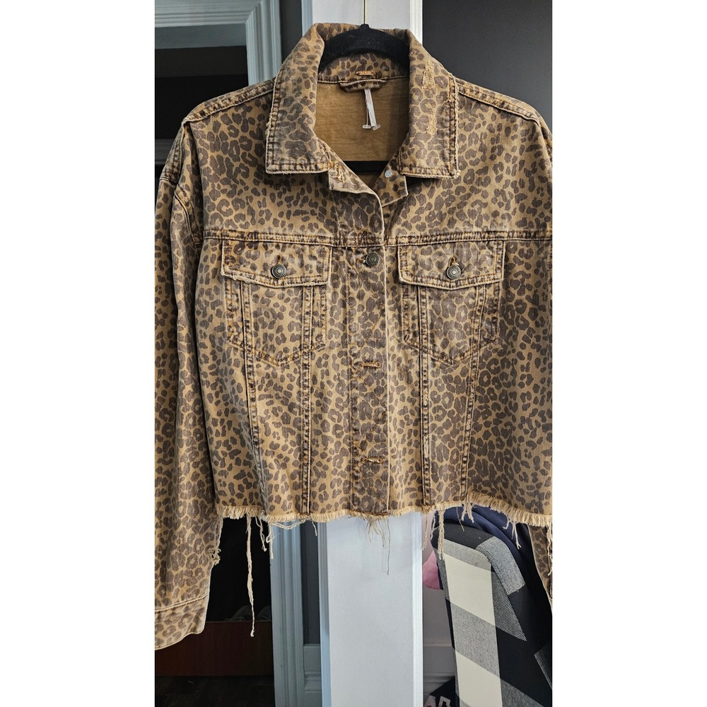 Free People girlhoodcore Leopard Print Distressed Cropped Denim Jacket Brown/ S